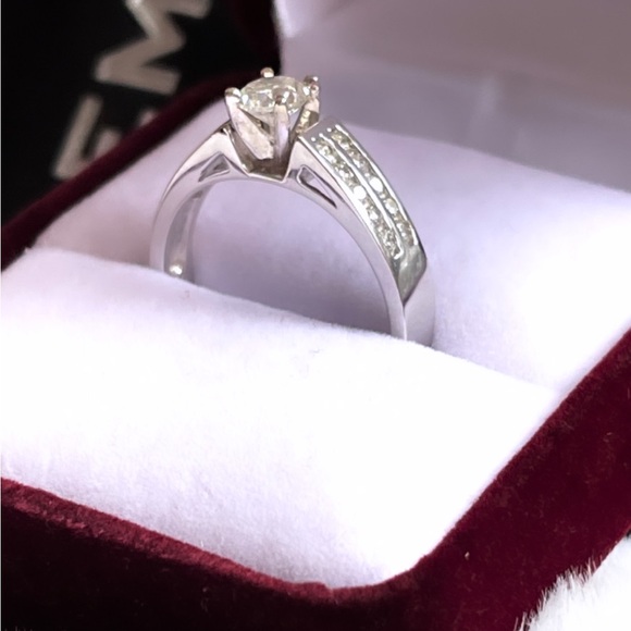 Genuine 14K White Gold Diamond Engagement Ring - Picture 3 of 5